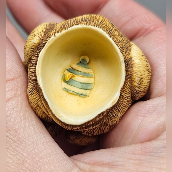 Vintage 2001 Pot Belly Harmony Kingdom Cubby's Blues Bear Trinket Box Hidden - Picture 10 of 13